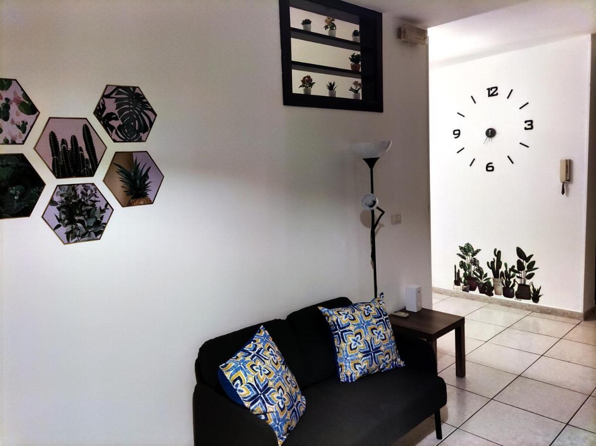 La Dimora Fiorita Apartman Catania-Fontanarossai nemzetközi repülőtér Kültér fotó